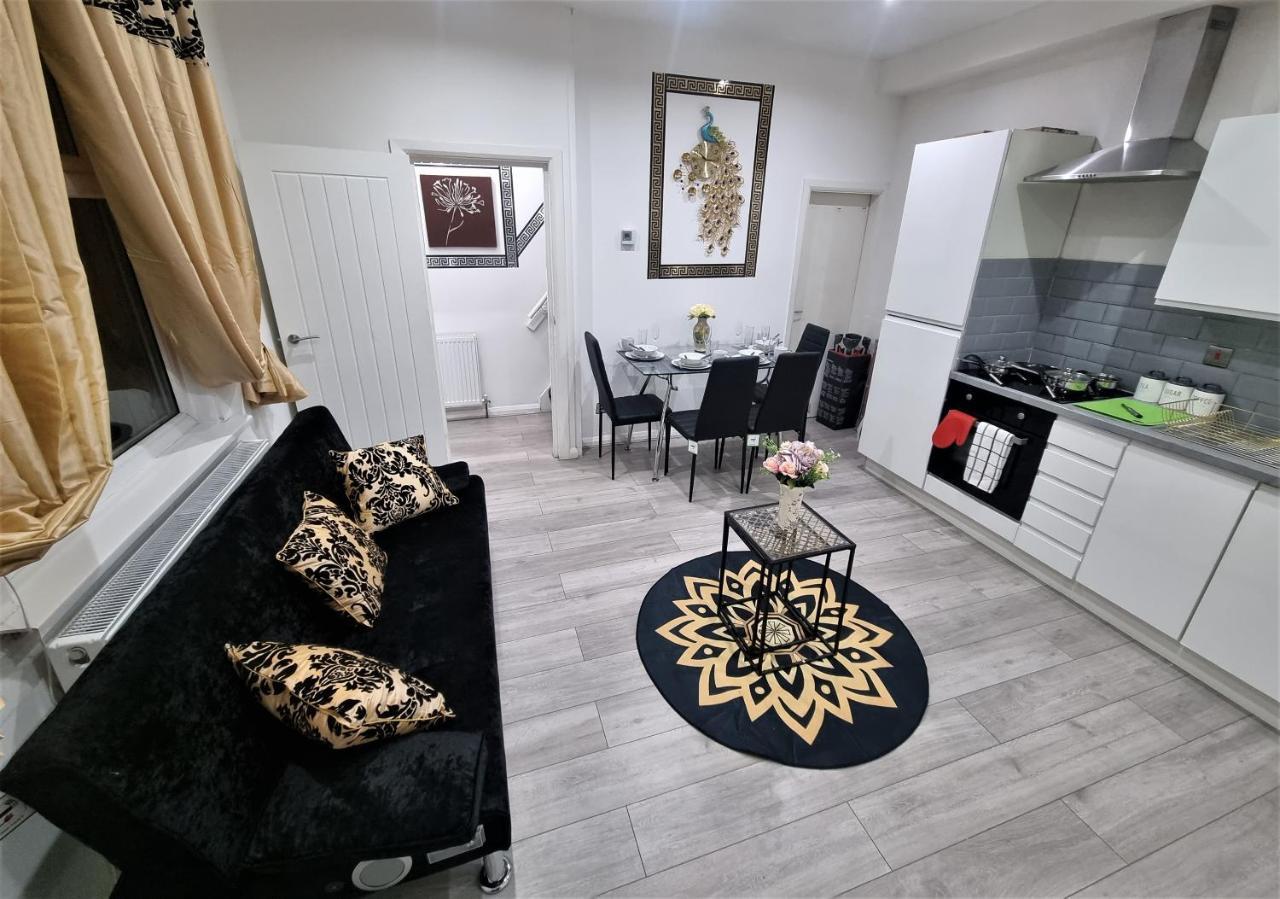לידס *A!S* Setup For Your Most Amazing Relaxed Stay + Free Parking + Free Fast Wifi * מראה חיצוני תמונה
